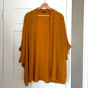 Boohoo plus kimono top mustard size 18